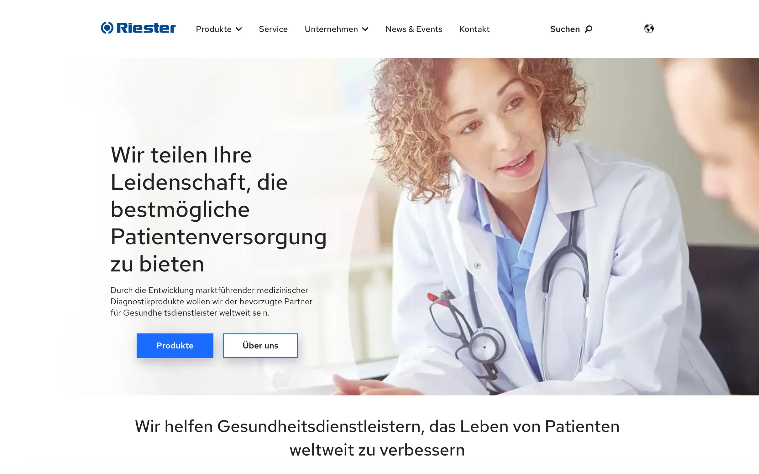 Screenshot-Beleg: Riester — Kriterium 2.1 Suchfeld persistent in Top-Bar